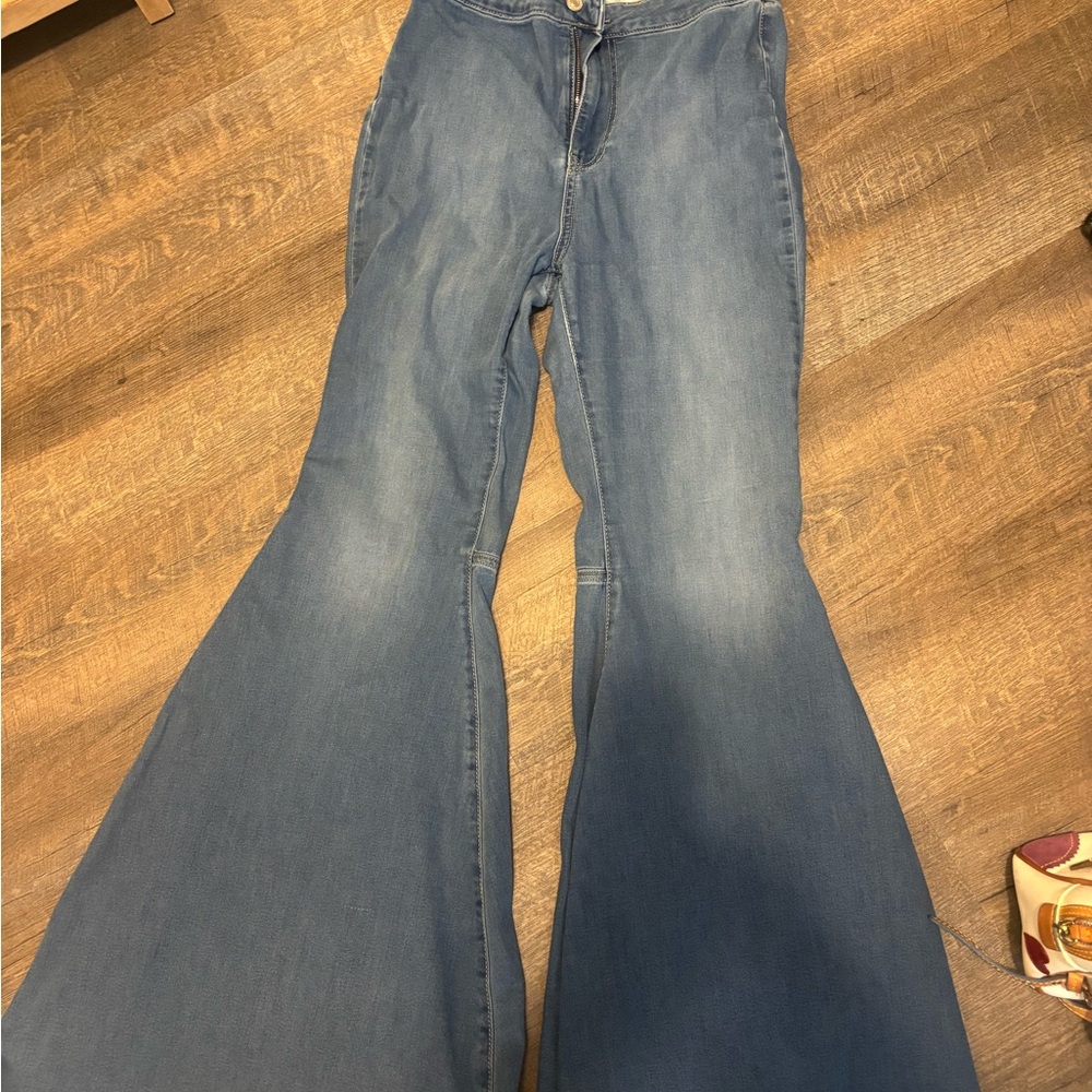 Free People Flares!!